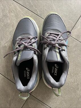 Asics Gray Running Shoes w/Blue & Neon Yellow Accents Ortholite Size 9.5 likeNEW